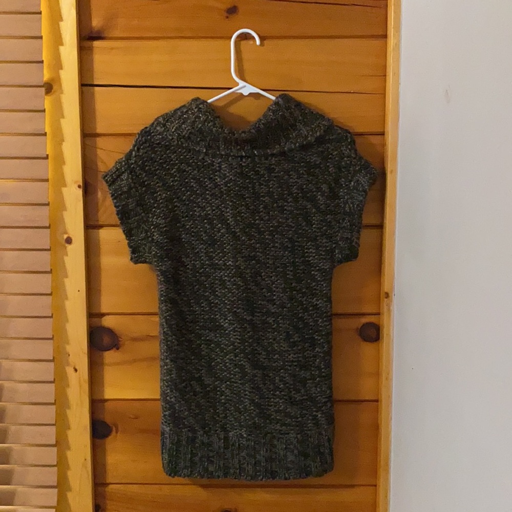 Mudd Dark Green Turtleneck, T-Shirt Sweater - Picture 2 of 3